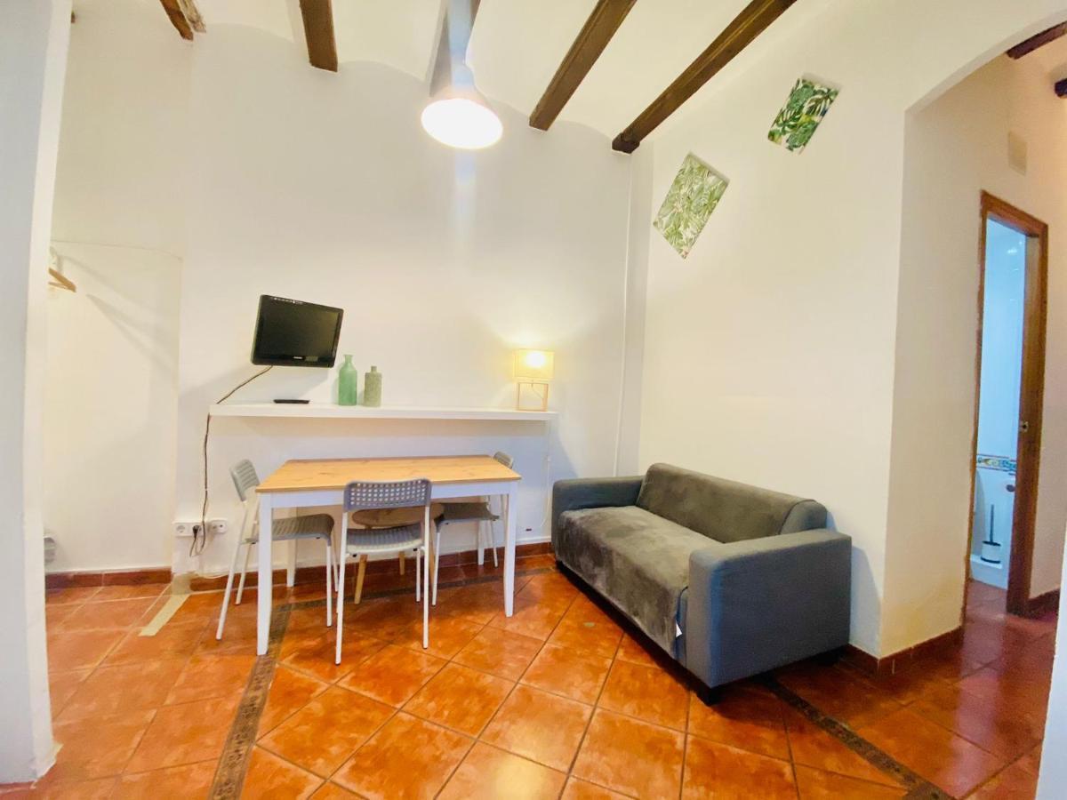 03 Cozy Barca 2,1 Apartment Barcelona Exterior photo